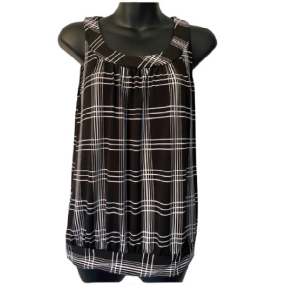 CLEO BLACK AND WHITE SLEEVELESS TOP SIZE XS - Picture 4 of 10